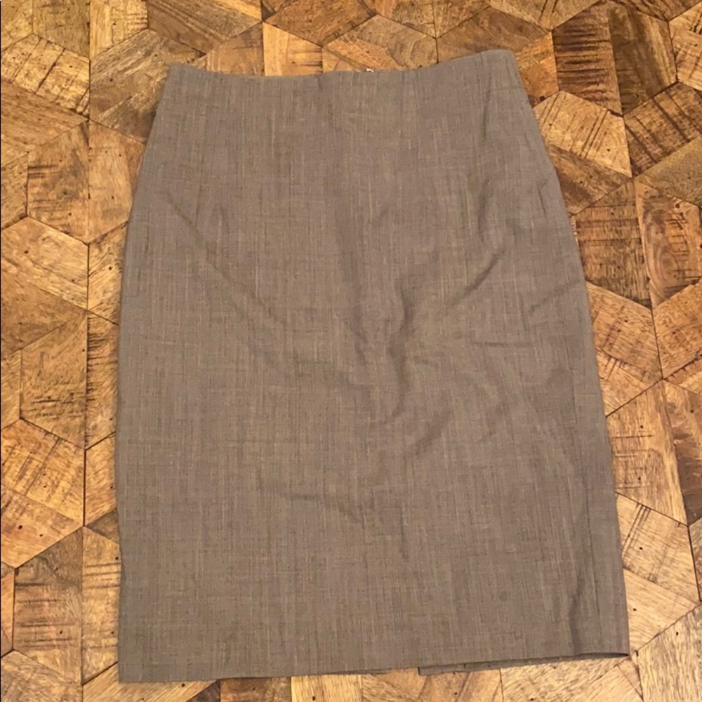 Suit cut pencil skirt